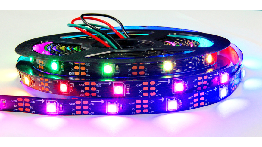 Diamex 5-m-LED-Streifen mit WS2812-kompatiblen-LEDs, 30 LEDs/m, schwarze Platine