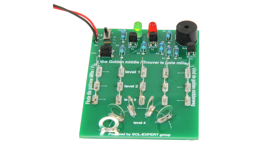SOL-EXPERT Lötbausatz „Die goldene Mitte“, LED-Reaktionsspiel mit Tastersteuerung