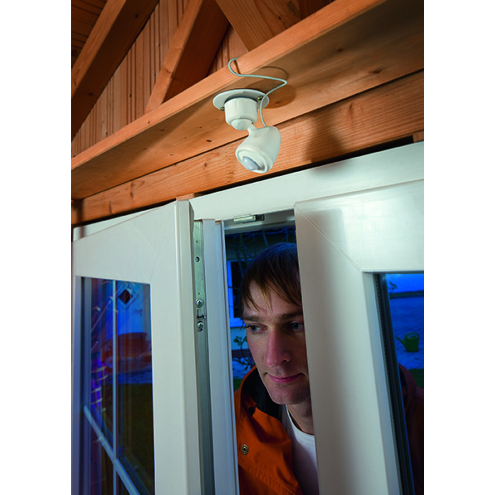 esotec Solar-LED-Lichtsystem mit 90°-Bewegungsmelder