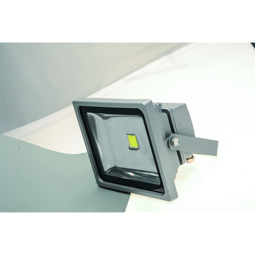 ELV 30-W-LED-Flutlichtstrahler, kaltweiß, IP65
