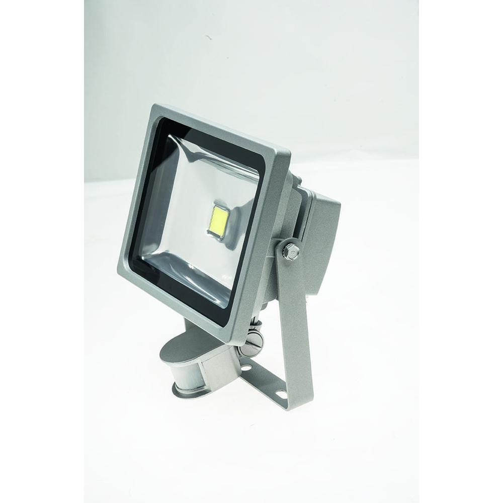 ELV 30-W-LED-Flutlichtstrahler mit 180°-Bewegungsmelder, kaltweiß, IP44