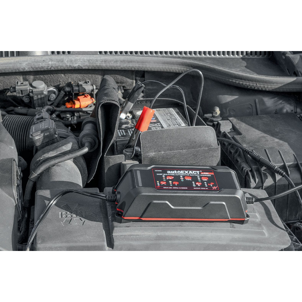 ELV autoExact AE500E Ladegerät für Kfz-Bleiakkus, 5 A