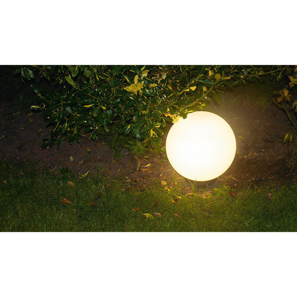 ELV 20-cm-RGB-LED-Kugelleuchte mit Fernbedienung, inkl. Erdspieß