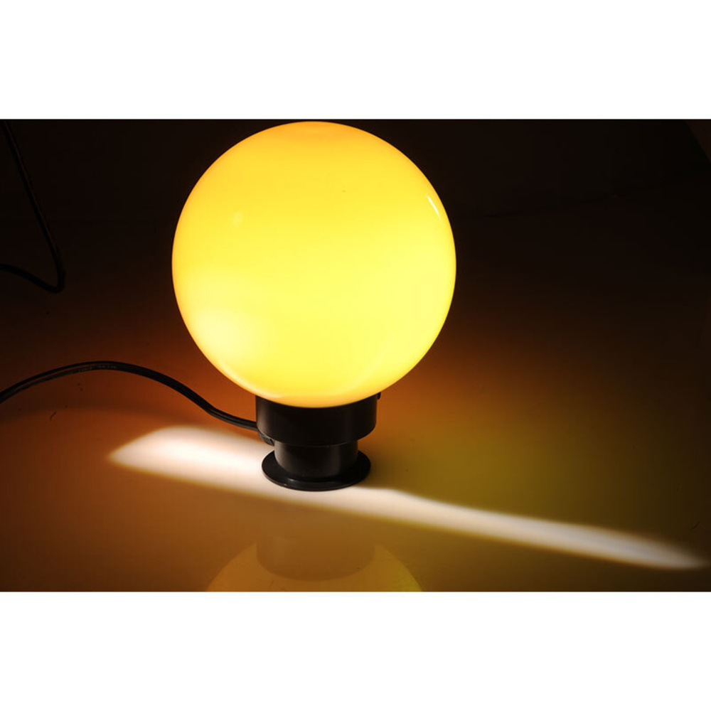 ELV 30-cm-RGB-LED-Kugelleuchte mit Fernbedienung, inkl. Erdspieß