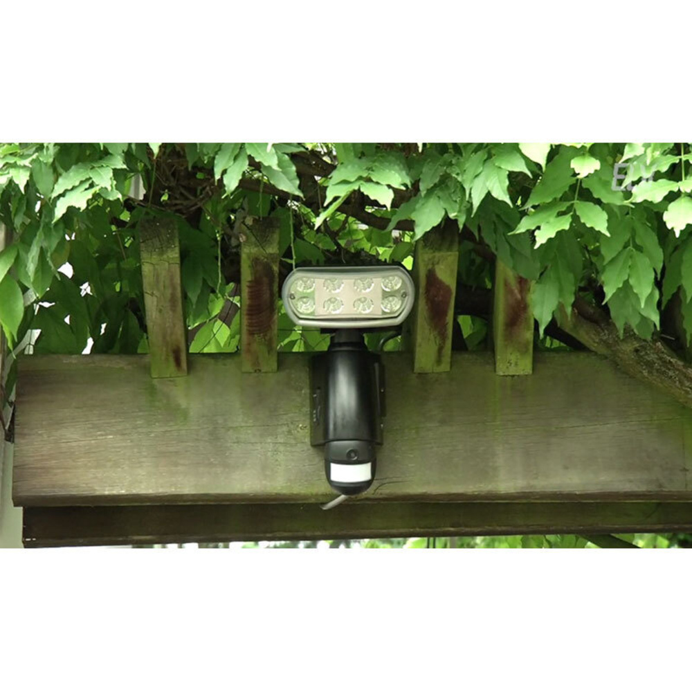 ELV 8 W LED-Strahler mit Kamera, Rekorder und Bewegungsmelder