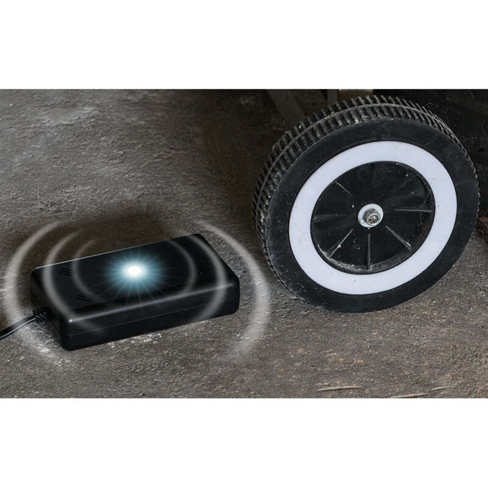 Gardigo Marderfrei Indoor Mardervertreiber mit Ultraschall und LED-Blinklicht