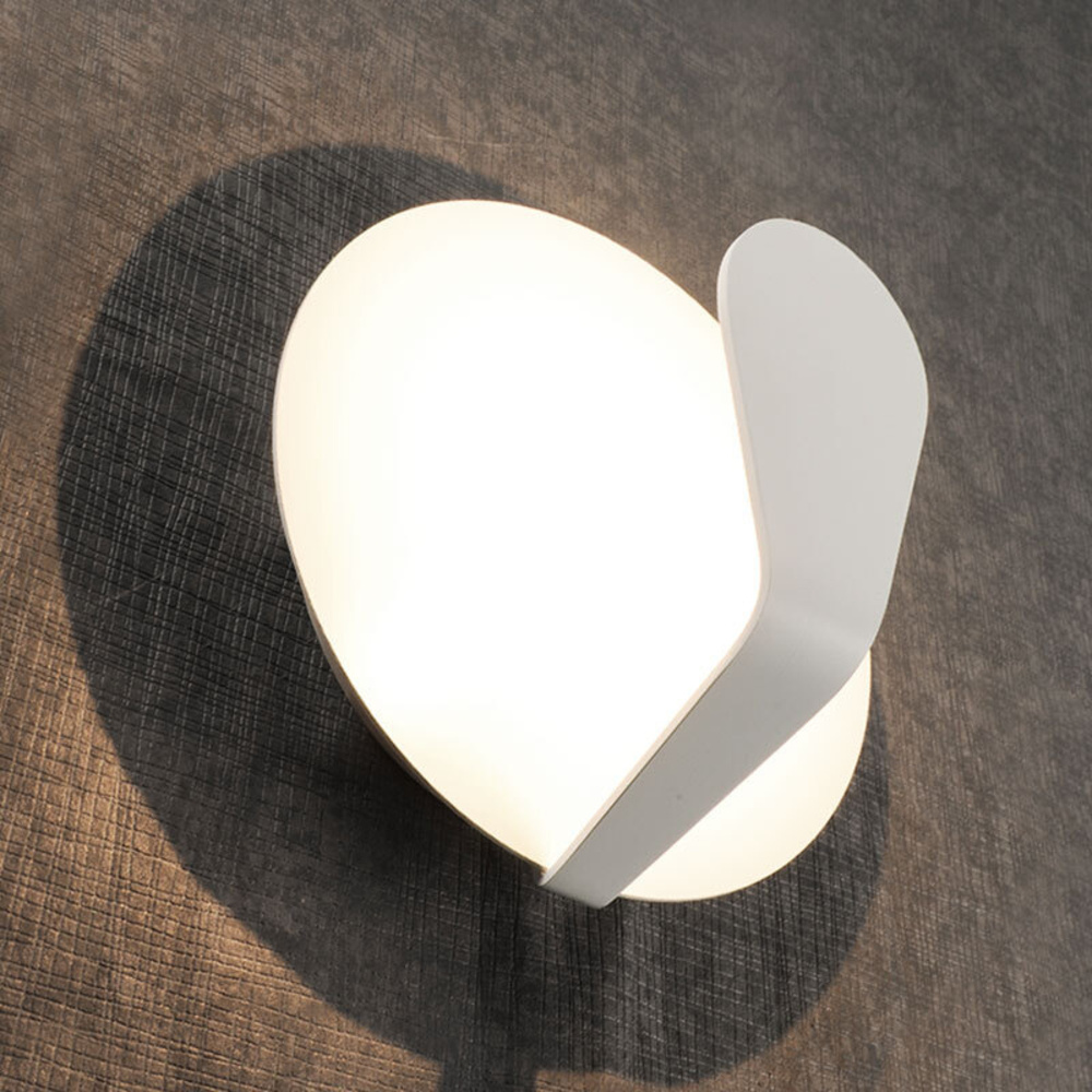 ELV 13-W-LED-Wandleuchte, dimmbar, mit Dim-Tone-Effekt