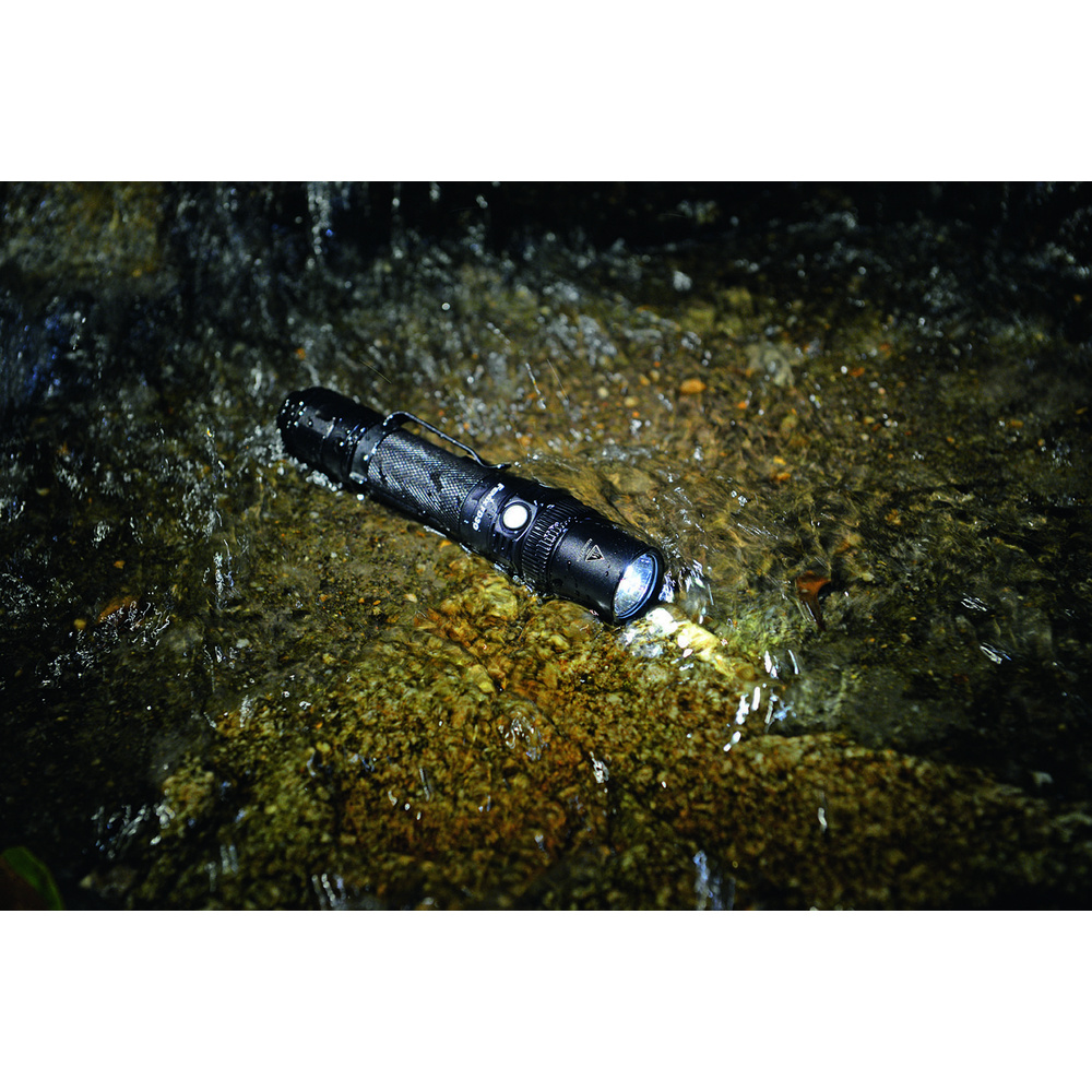 Fenix FD30 LED-Taschenlampe, fokussierbar, schwarz