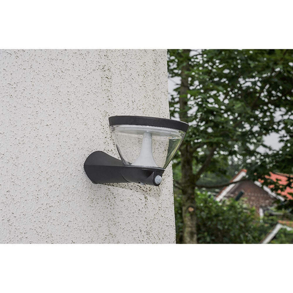 OSRAM Endura Style 4,5-W-LED-Wandleuchte, warmweiß, Netz- und Solarbetrieb möglich