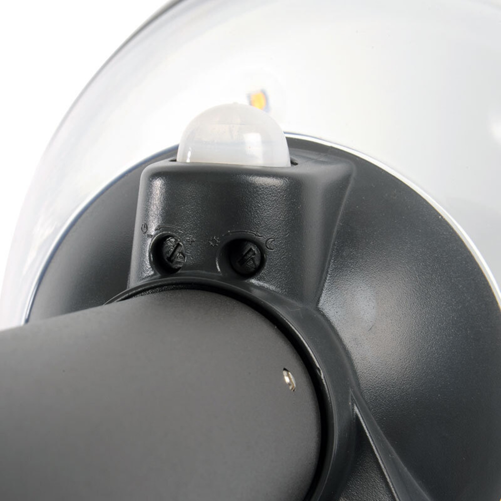 OSRAM Endura Style 4,5-W-LED-Sockelleuchte, warmweiß, Netz- und Solarbetrieb möglich