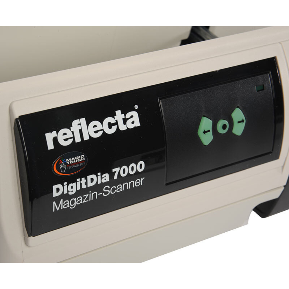 reflecta Magazin-Diascanner DigitDia 7000, bis zu 10.000 dpi, mit Staub -und Kratzerentfernung