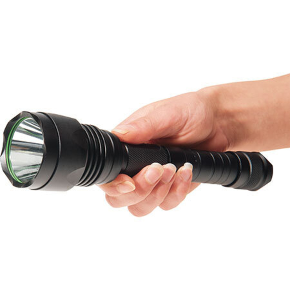 Leser testen die 6-W-LED-Taschenlampe TX600 mit 600 Lumen