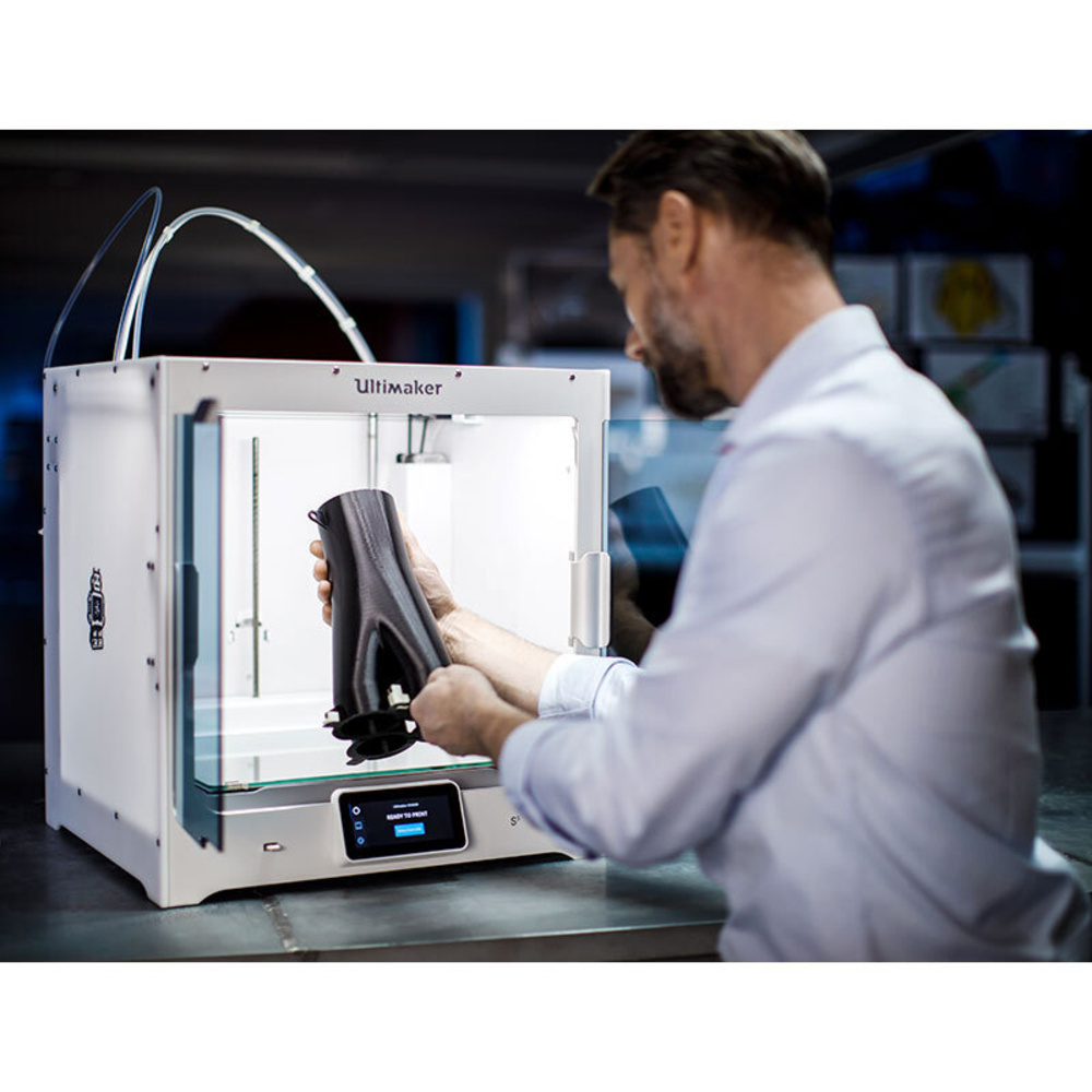 Ultimaker S5 3D-Drucker, Dual-Extruder, WiFi, App-Steuerung, mit 11,9 cm (4,7") Touchscreen