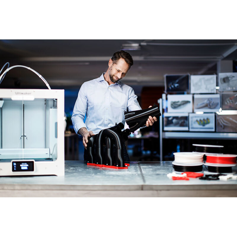 Ultimaker S5 3D-Drucker, Dual-Extruder, WiFi, App-Steuerung, mit 11,9 cm (4,7") Touchscreen