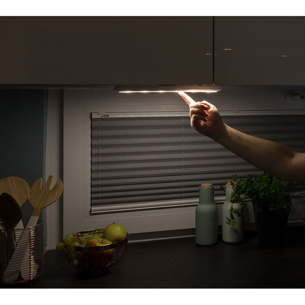 Müller Licht Akku-LED-Leuchte mit Push-Schalter, neutralweiß, 200 lm Lichtstrom