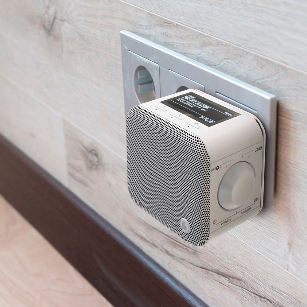 hama WiFi-Steckdosen-Radio IR40MBT-PlugIn, Internetradio, DLNA, Bluetooth, Multiroom, 3-W-RMS