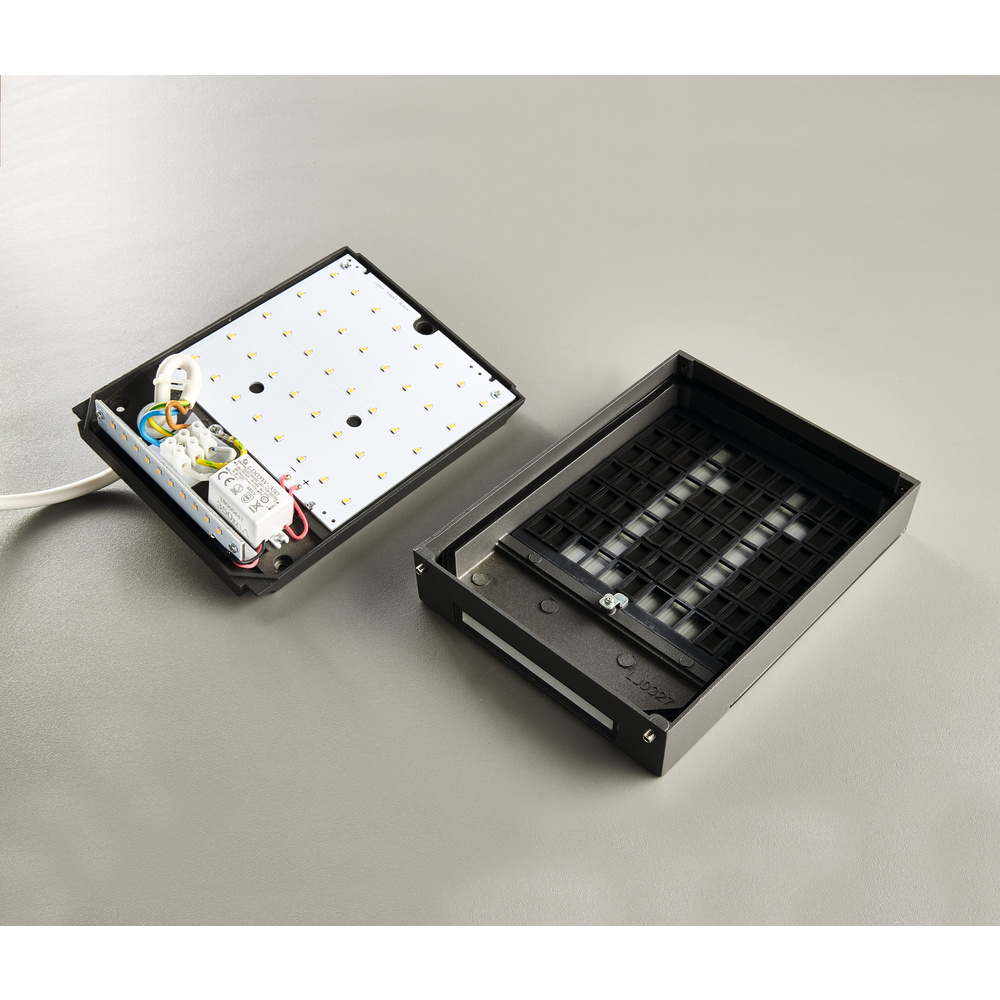 HEITRONIC 4,5-W-LED-Hausnummernleuchte Pavia, Ziffern steckbar, Aluminium-Gehäuse, 230 V AC, IP54