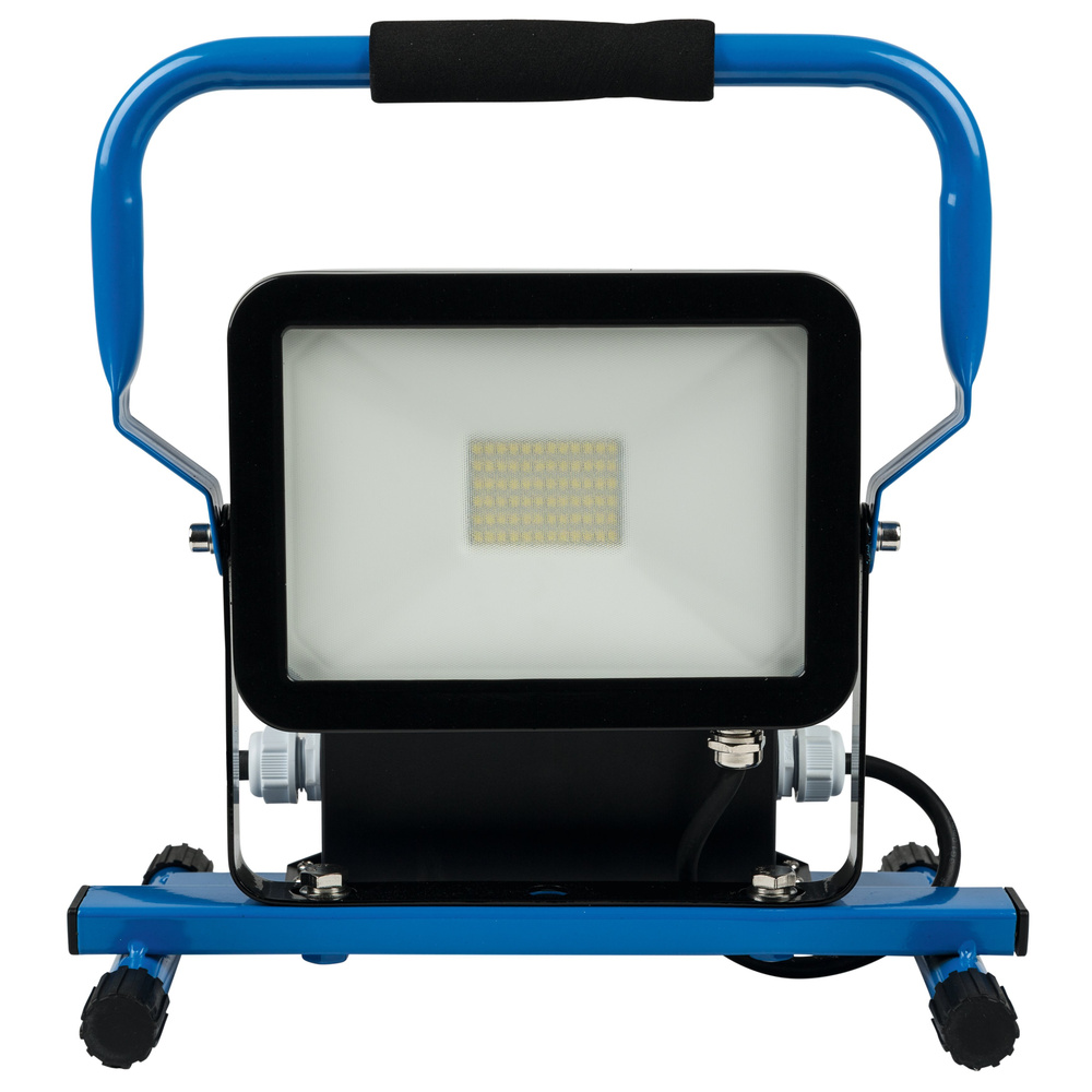 HEITRONIC 30-W-LED-Strahler NORWICH, integrierte Schutzkontaktsteckdose und 2 USB-Ladeports, IP44
