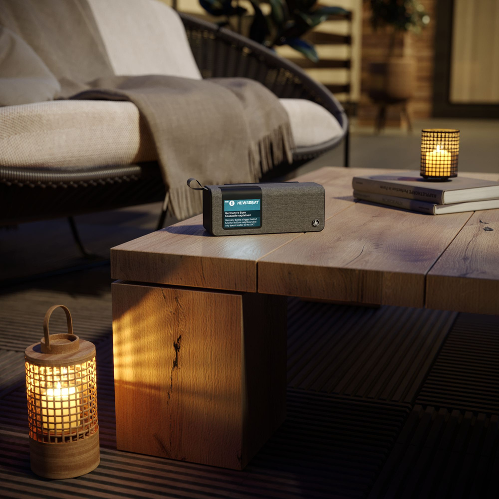 Hama Portables Digitalradio DR200BT, UKW/DAB+, Akkubetrieb, Bluetooth-Lautsprecher