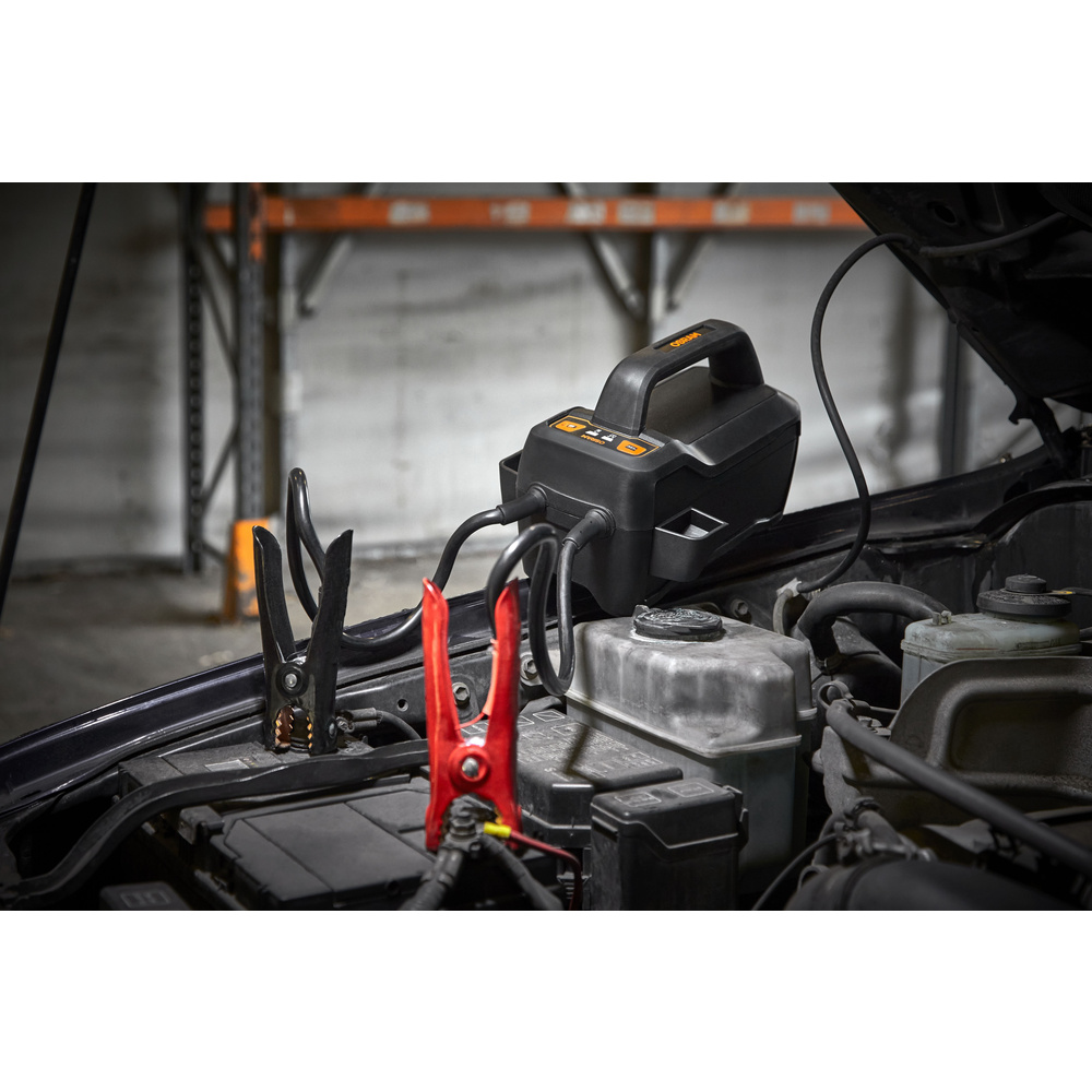 OSRAM Kfz-Starthilfegerät BATTERYstart Pro 700, 12 V, 1500 A, 24.000 mAh, LiFePo4-Batterie